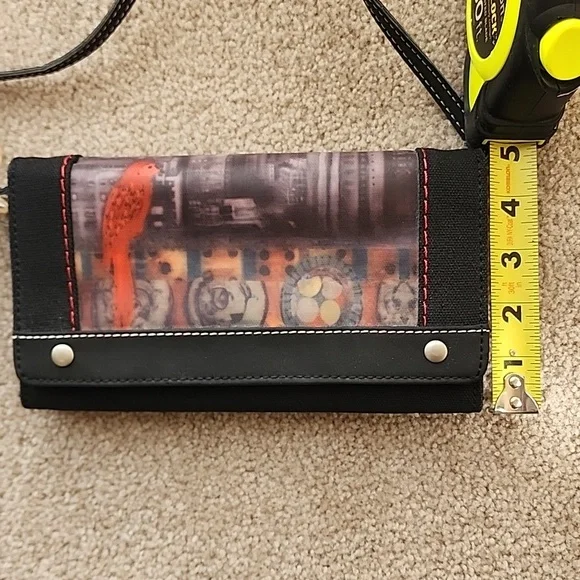 Sherpani Elements Collection Wristlet - Picture 16 of 16